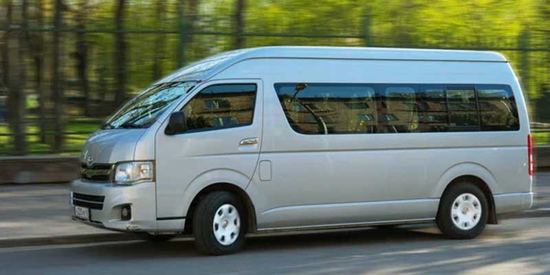  Toyota Commuter Rental Chennai